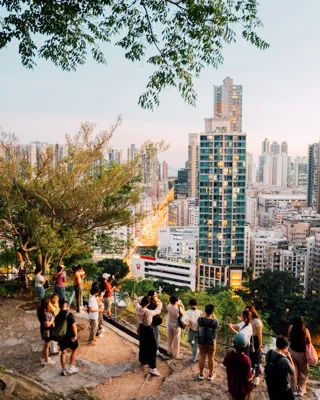 2025年8月。南山塘城灣 DSC00049